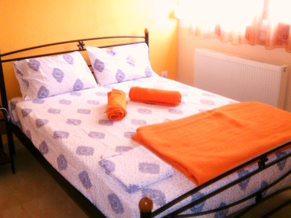 Dimitrios Apartments Sotirítsa エクステリア 写真