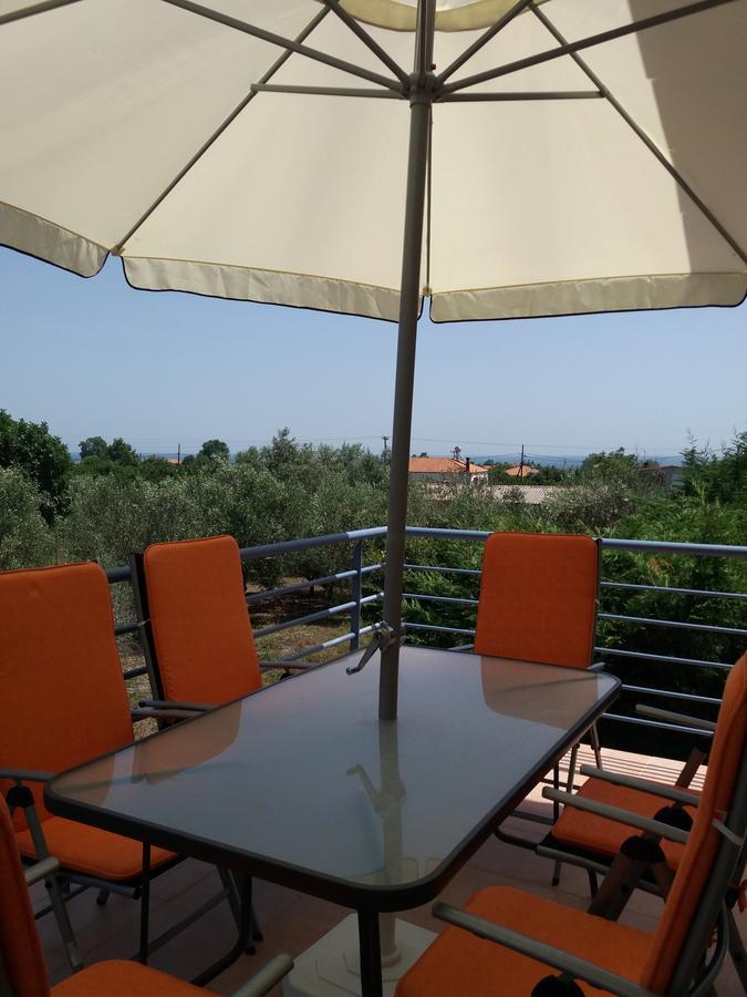 Dimitrios Apartments Sotirítsa エクステリア 写真