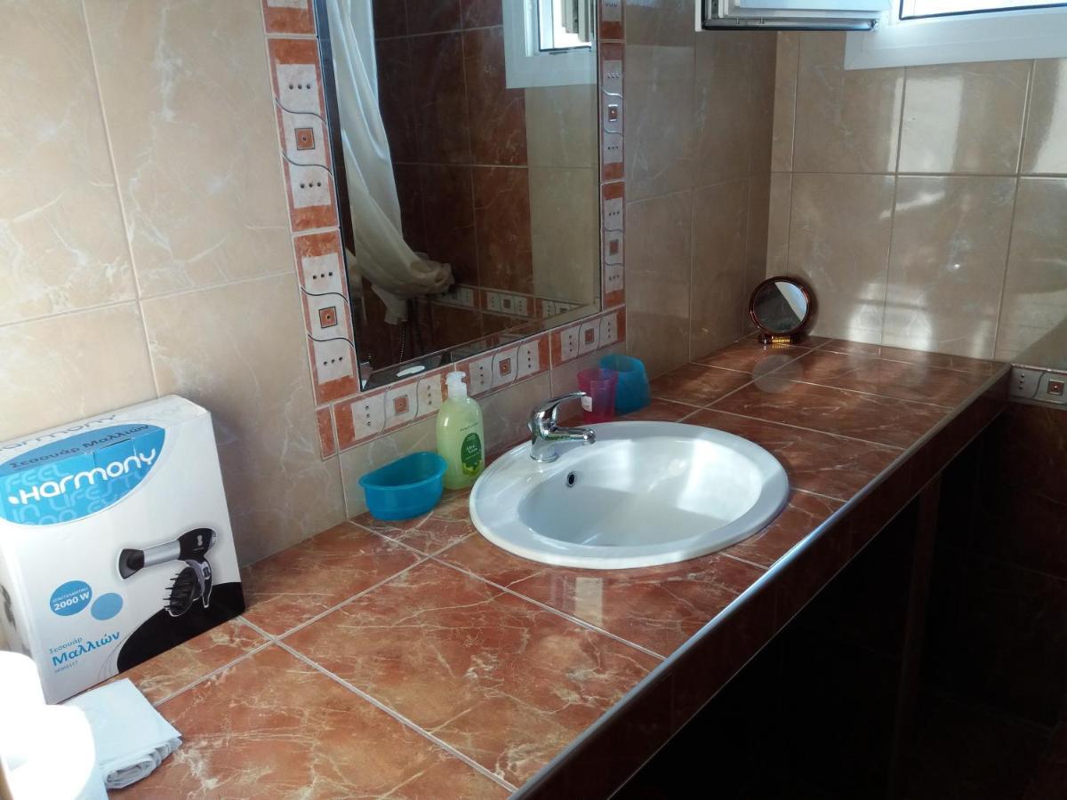Dimitrios Apartments Sotirítsa エクステリア 写真